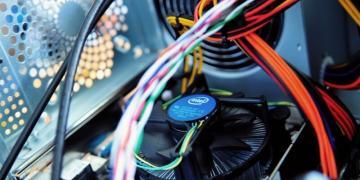 電腦達人養成計畫 1-1：電腦機殼裡的認識與基本概念