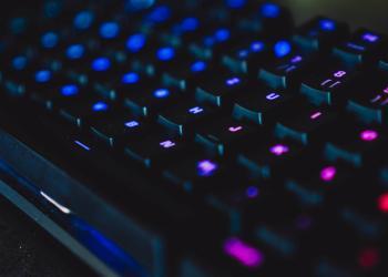 Windows 11 公眾預覽版本 Build 22000.65 本站自製升級工具 BETA 測試